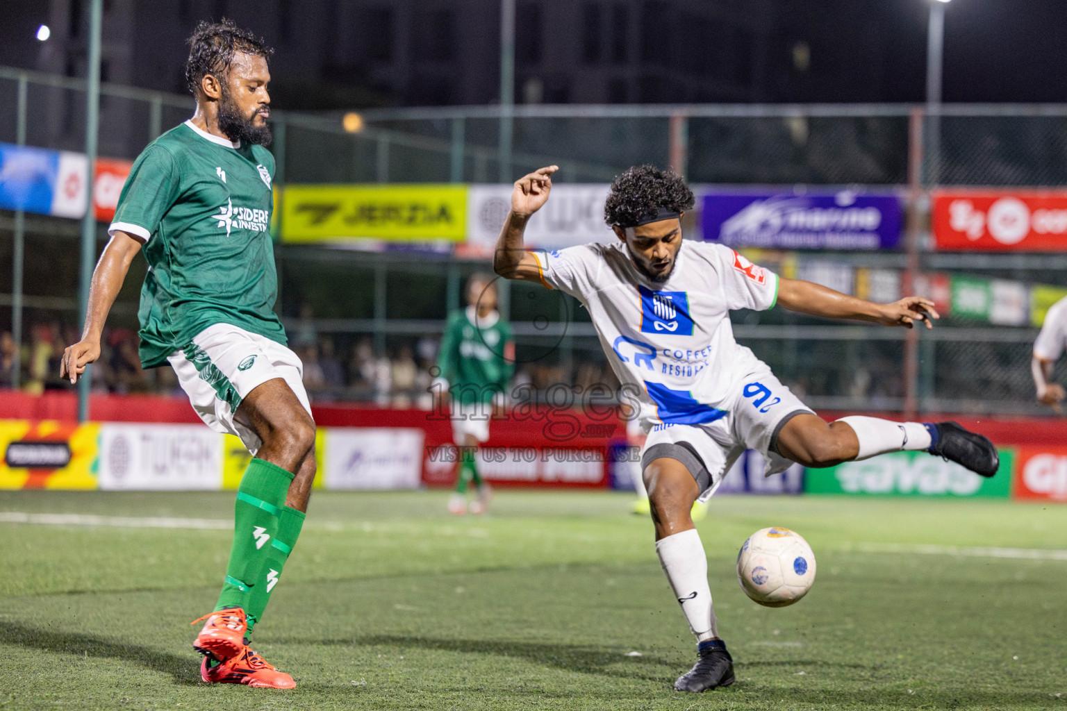S Hithadhoo VS S MaradhooFeydhoo Atoll Round Semi-Final on Day 20 of Golden Futsal Challenge 2025 was held on Friday, 24 January 2025, in Hulhumale', Maldives. 
Photos: Hassan Simah / images.mv
