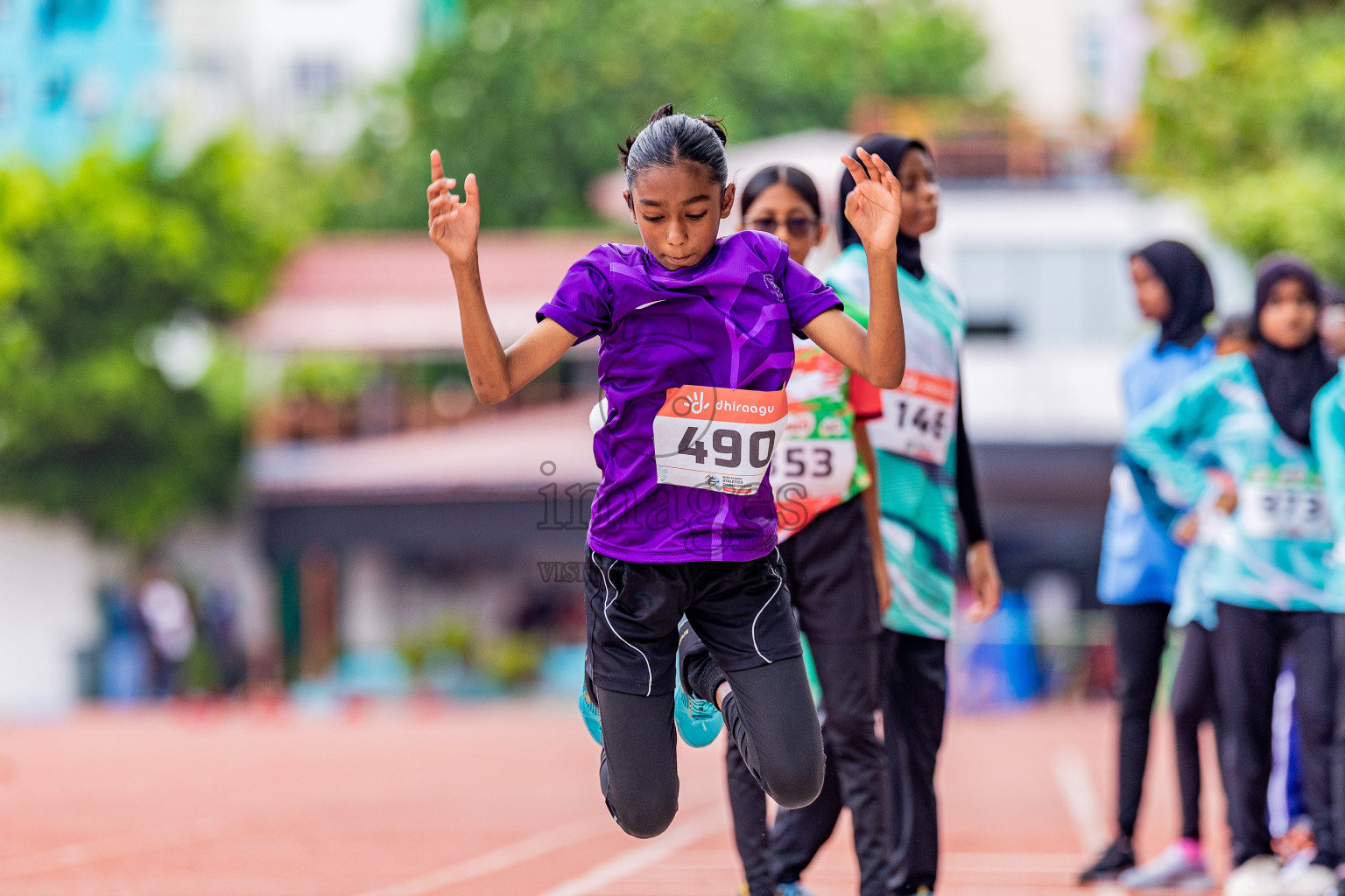 Day 4 of Inter-school Athletics Championship 2025 held in Ekuveni Synthetic Track, Male', Maldives on Thursday, 09th October 2025. Photos by: Areef Adam / Images.mv