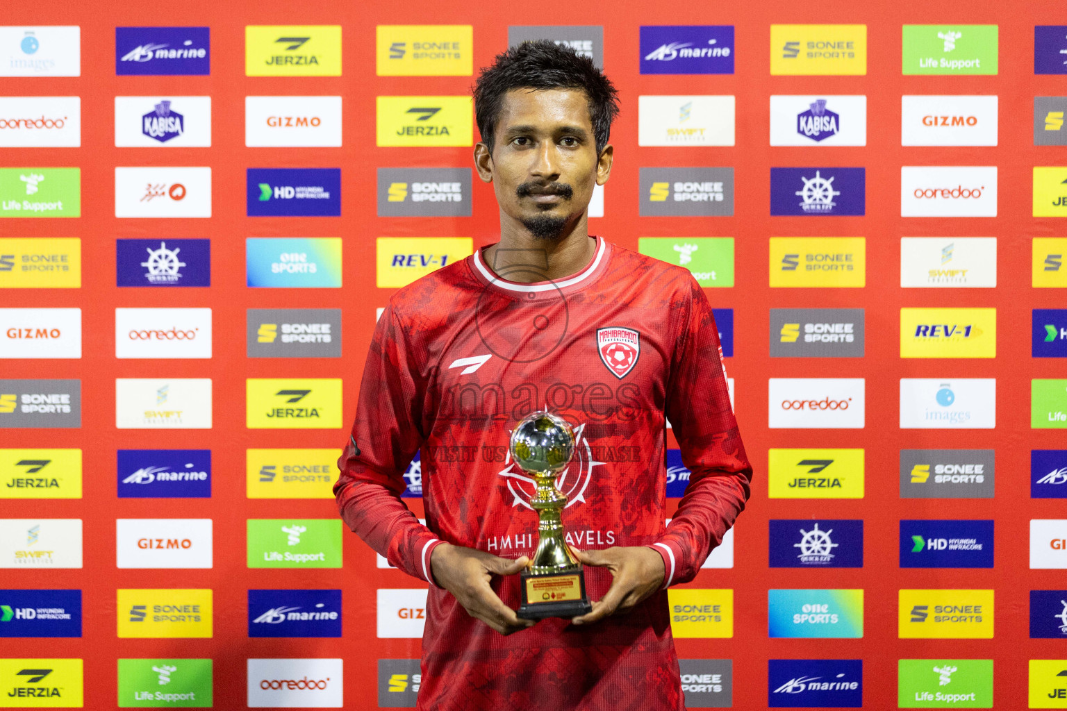 ADh Mahibadhoo vs ADh Hangnaameedhoo in Day 7 of Golden Futsal Challenge 2024 was held on Saturday, 20th January 2024, in Hulhumale', Maldives Photos: Nausham Waheed / images.mv