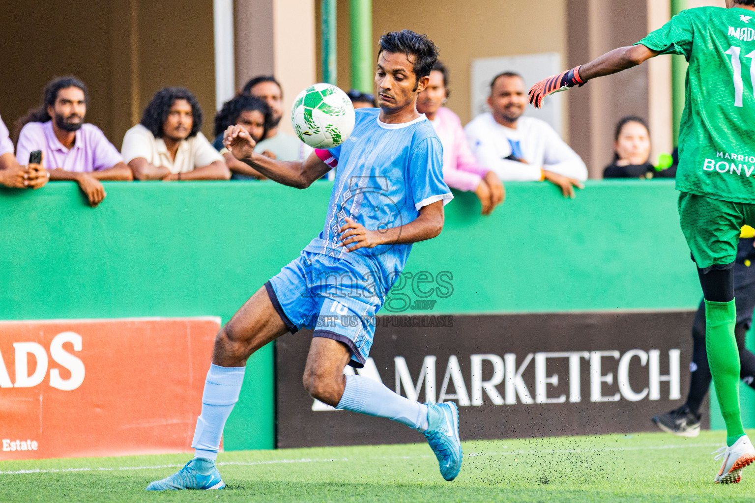 Velassaru vs JW Marriott in Resort League 2025 (South Male Zone) day 6 was held on Friday, 3rd October 2025 in Crossroads's Maldives, Photos: Areef Adam / images.mv