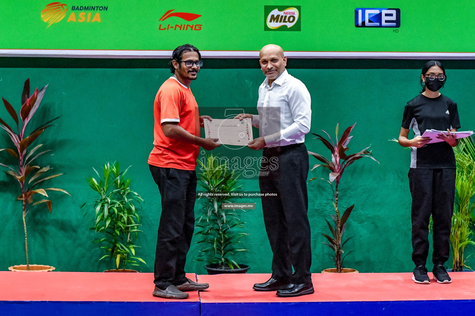 Final of 6th Office Company Badmintion Championship held in Male', Maldives Photos: Nausham Waheed / Images.mv