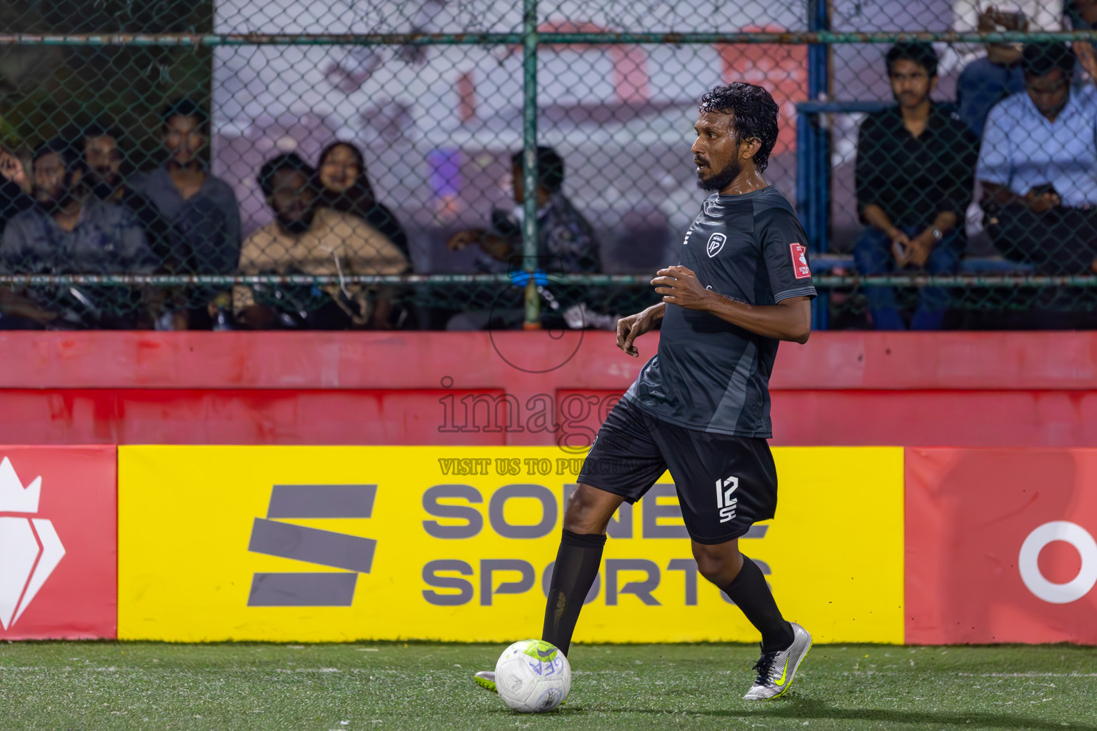 Machchangoalhi vs Maafannu on Day 34 of Golden Futsal Challenge 2024 was held on Monday, 19th February 2024, in Hulhumale', Maldives
Photos: Ismail Thoriq / images.mv