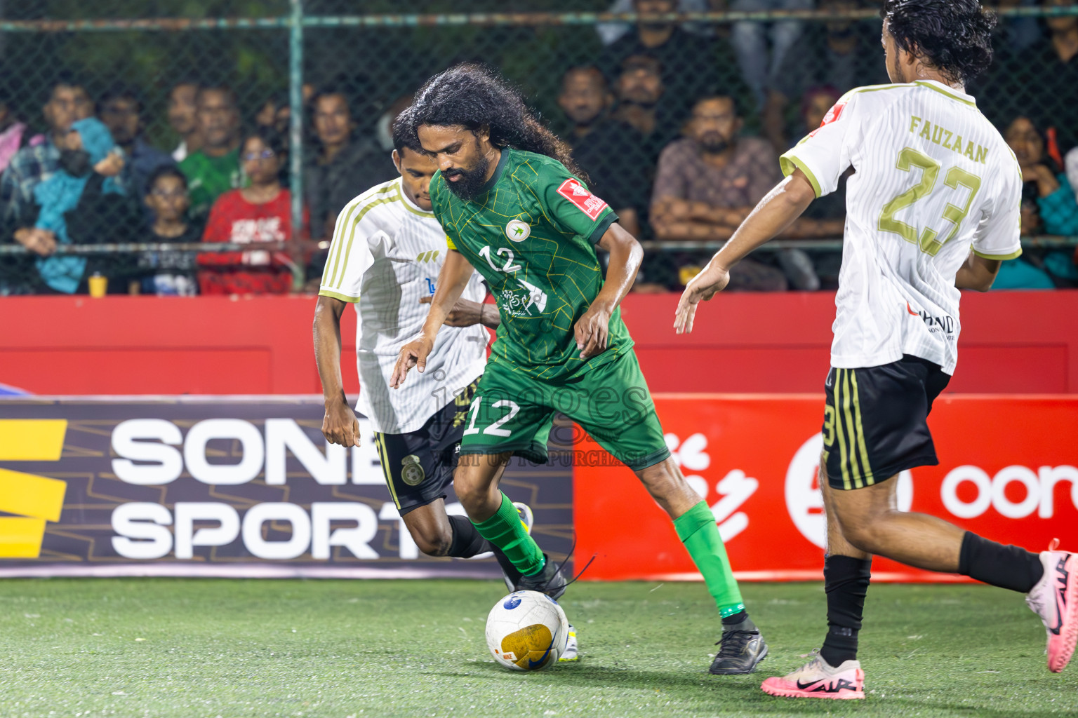 R Rasgetheemu vs R Maduvvari in Day 14 of Golden Futsal Challenge 2025 was held on Saturday, 18th January 2025, in Hulhumale', Maldives. Photos: Ismail Thoriq / images.mv