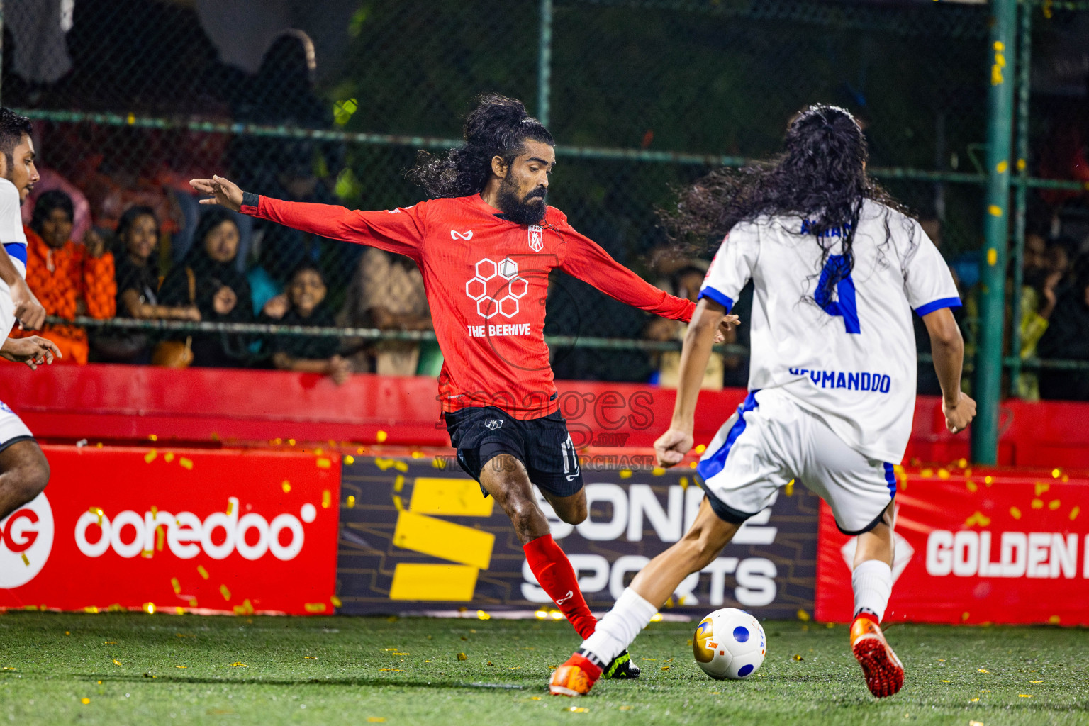 Th Thimarafushi VS Th Veymandoo in Atoll Round Semi-Final on Day 22 of Golden Futsal Challenge 2025 was held on Sunday , 26th January 2025, in Hulhumale', Maldives. Photos: Nausham Waheed / images.mv
