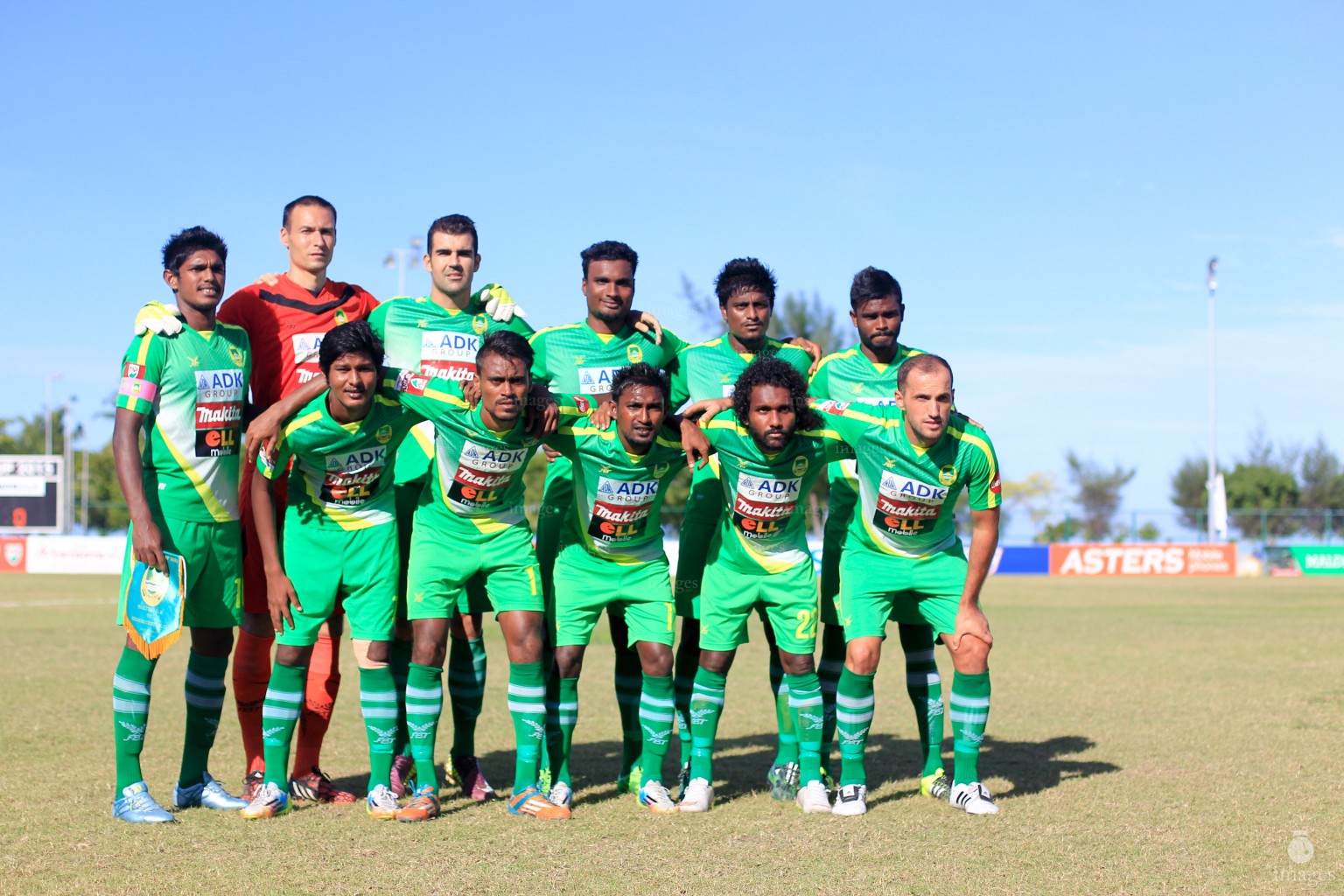 President's Cup finals between New Radiant Sports Club and Maziya Sports and Recreation Club, Male, Maldives, Saturday, October. 10, 2015.  (Images.mv Photo/ Mohamed Ahsan).