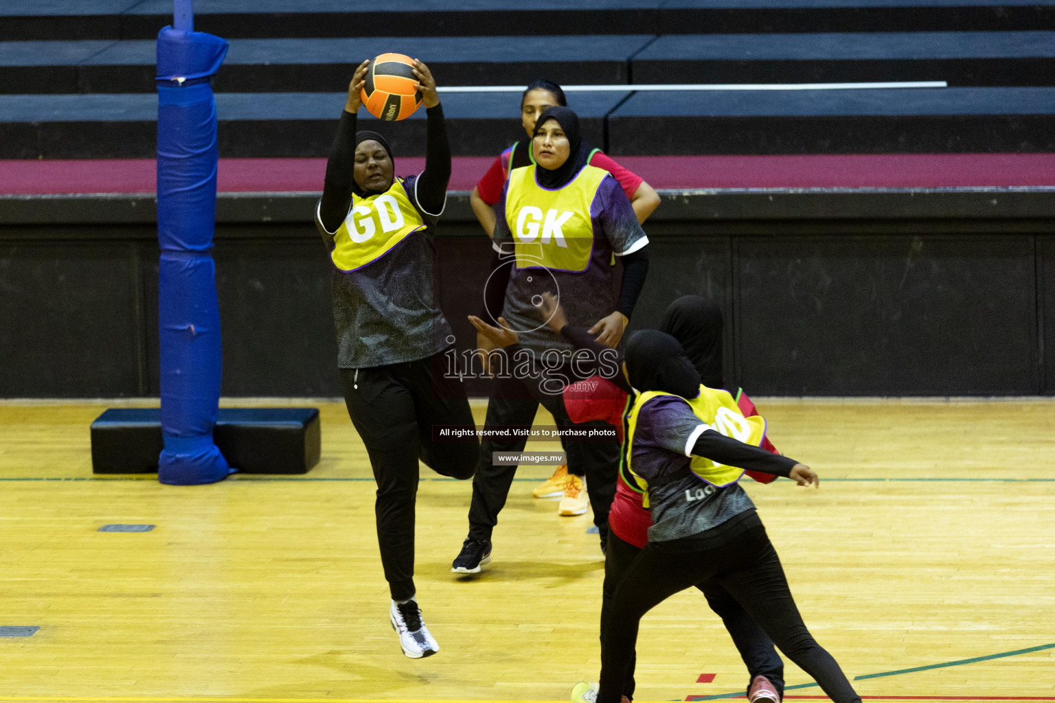 Sports Club Skylark vs United Unity Sports Club in the Milo National Netball Tournament 2022 on 19 July 2022, held in Social Center, Male', Maldives. Photographer: Shuu / Images.mv