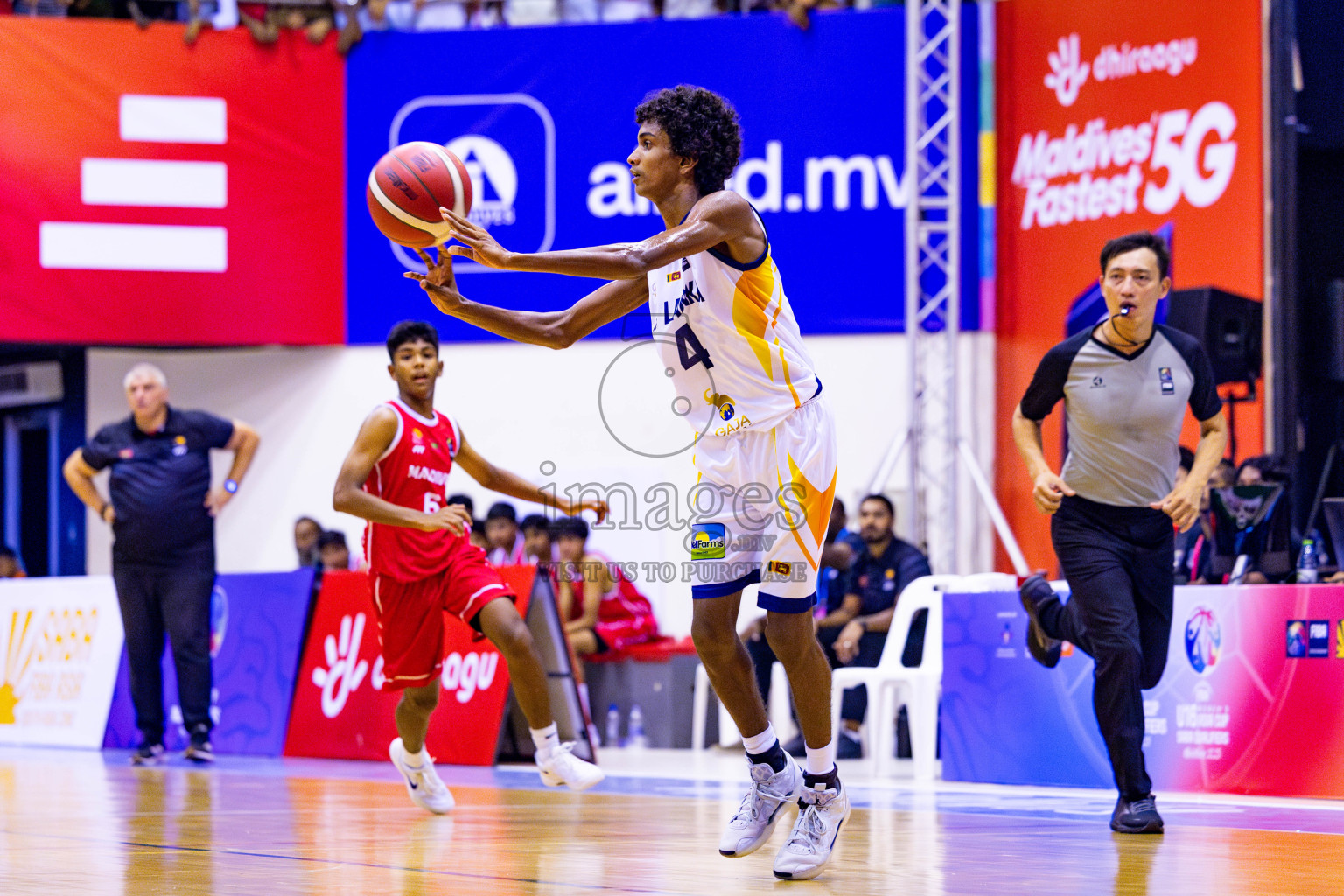 Maldives vs SriLanka in Day 1 of Under 16 Asian Cup SABA Qualifiers 2025 was held in Social Center, Male', Maldives on 12th June 2025. Photos: Nausham Waheed / images.mv