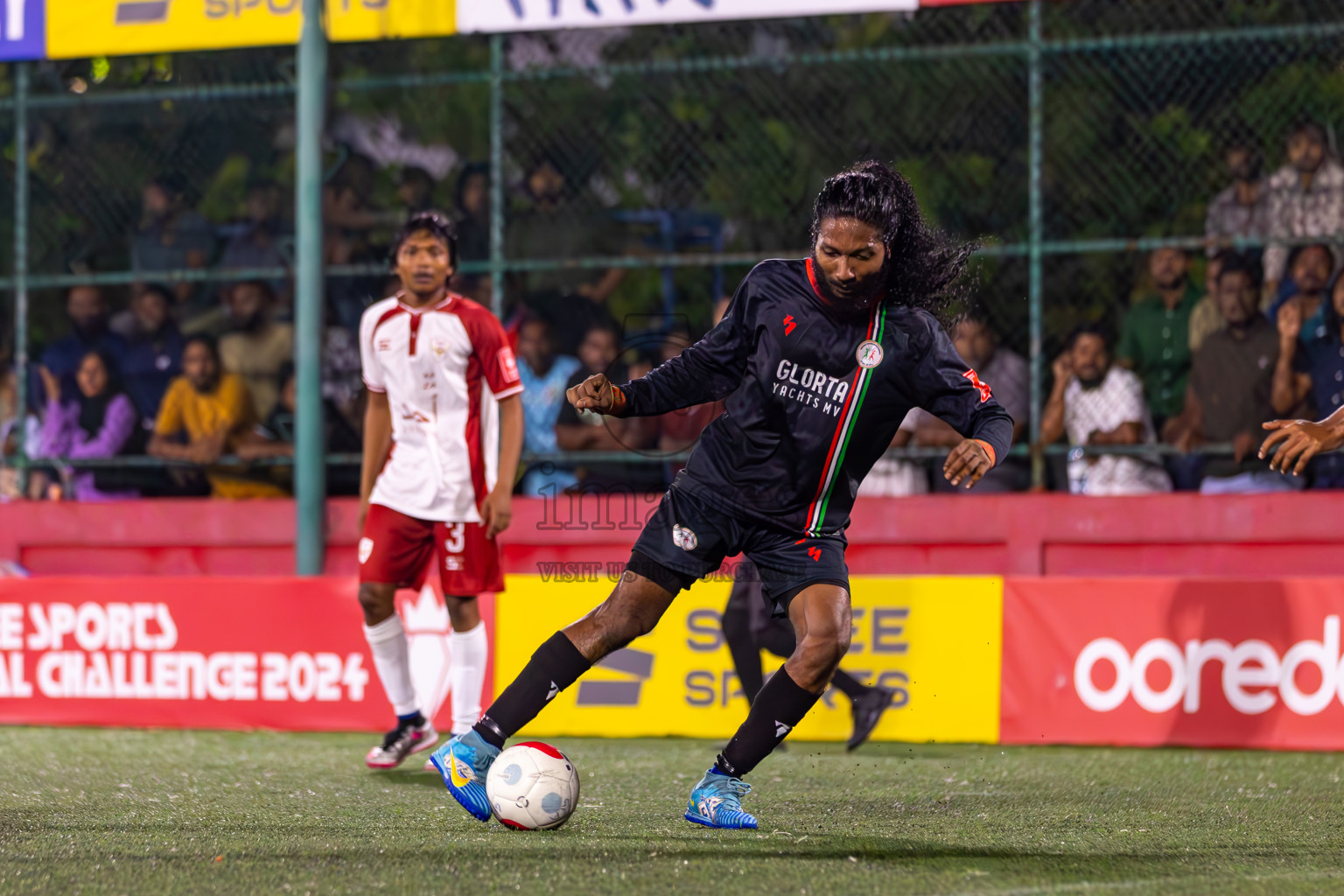 L Isdhoo vs L Hithadhoo in Day 16 of Golden Futsal Challenge 2024 was held on Tuesday, 30th January 2024, in Hulhumale', Maldives Photos: Ismail Thoriq / images.mv