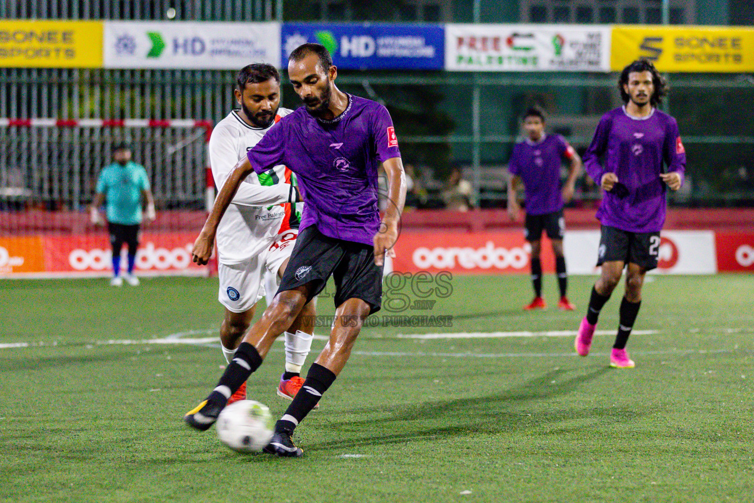 GA. Kolamaafushi vs GA. Kanduhulhuhdhoo in Day 19 of Golden Futsal Challenge 2024 was held on Friday, 2nd February 2024 in Hulhumale', Maldives 
Photos: Hassan Simah / images.mv