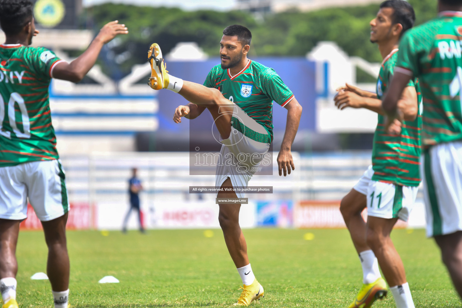 Kuwait vs Bangladesh in the Semi-final of SAFF Championship 2023 held in Sree Kanteerava Stadium, Bengaluru, India, on Saturday, 1st July 2023. Photos: Nausham Waheed, Hassan Simah / images.mv