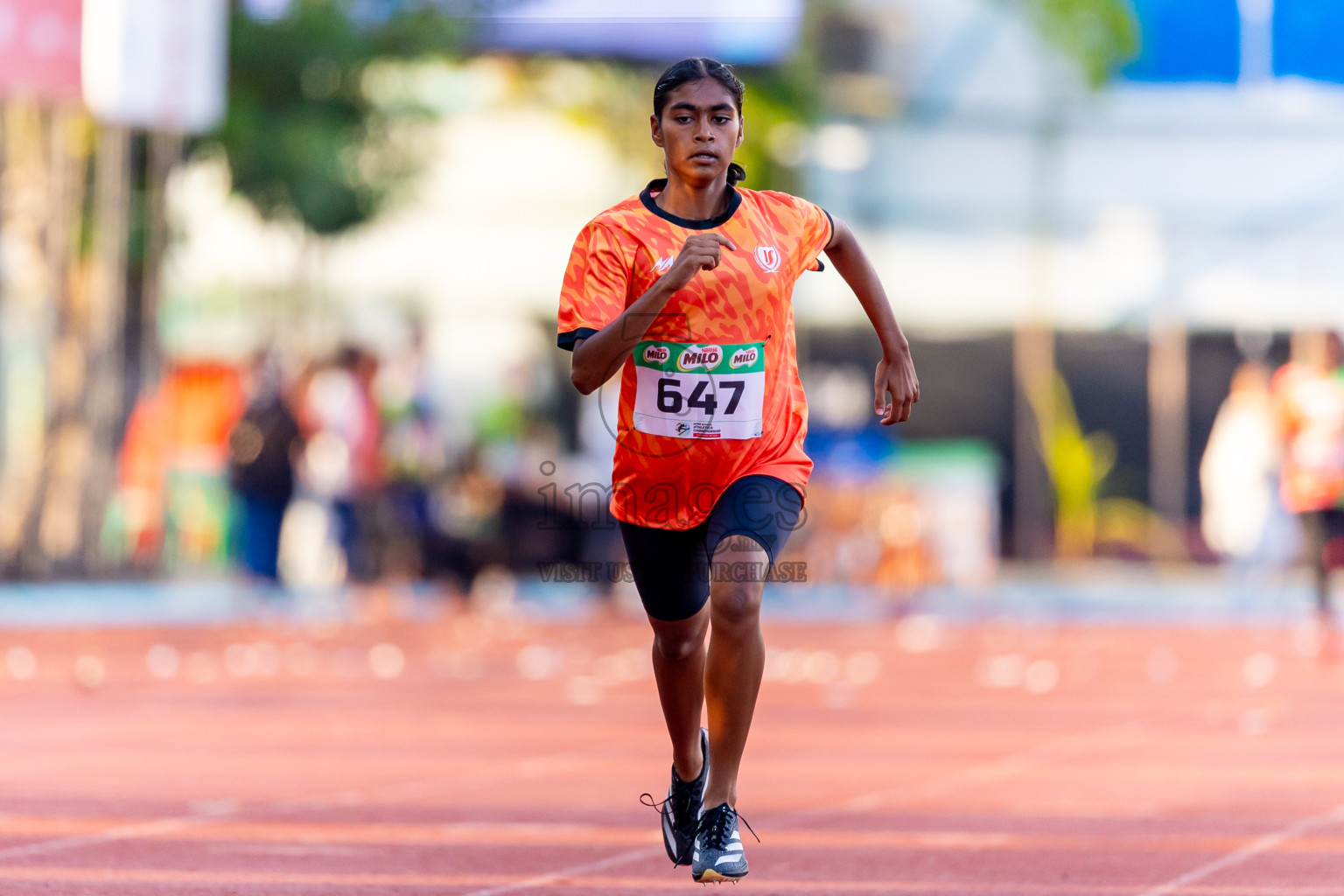 Day 1 of Inter-school Athletics Championship 2025 held in Ekuveni Synthetic Track, Male', Maldives on Monday, 06th October 2025. Photos by: Nausham Waheed / Images.mv