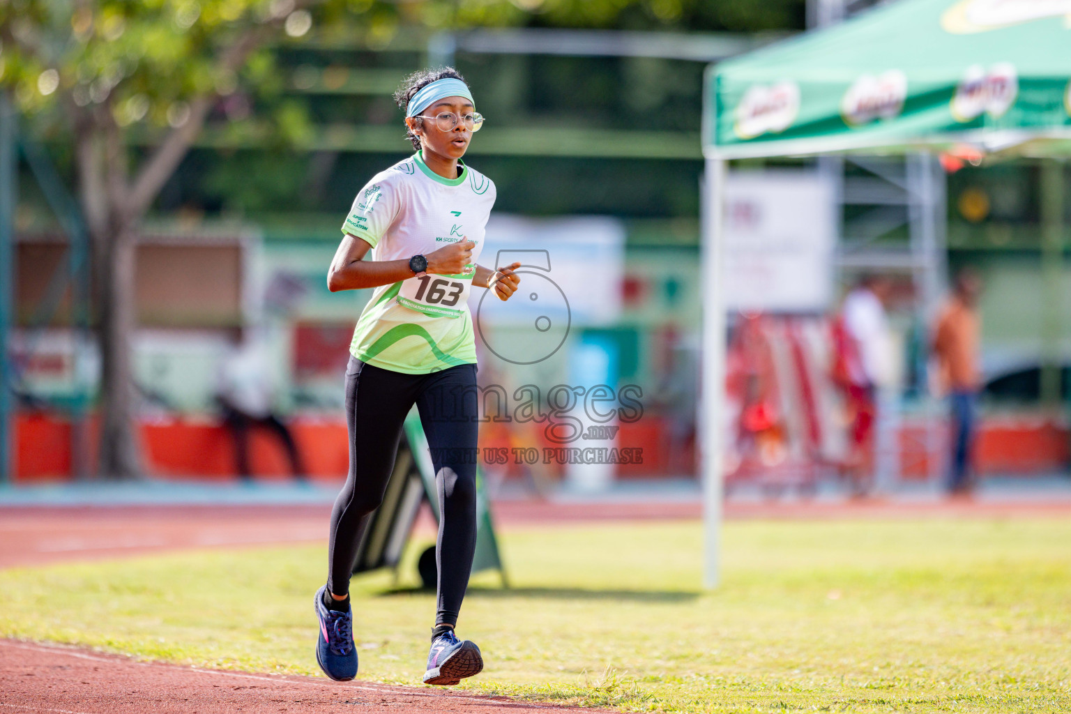 Day 2 of 12th Milo Association Championships was held in Ekuveni Track at Male', Maldives on Friday, 25th April 2025. 
Photos: Hassan Simah / images.mv