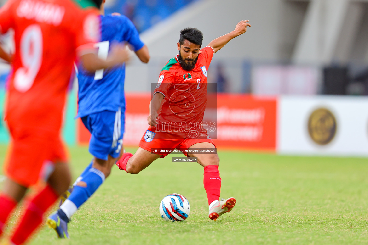 Kuwait vs Bangladesh in the Semi-final of SAFF Championship 2023 held in Sree Kanteerava Stadium, Bengaluru, India, on Saturday, 1st July 2023. Photos: Nausham Waheed, Hassan Simah / images.mv