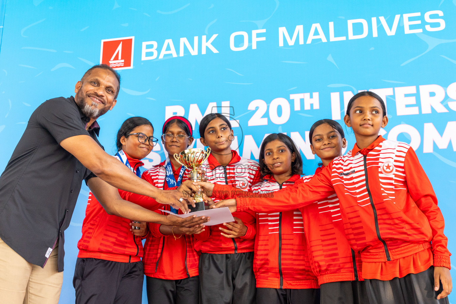 Closing ceremony of BML 20th Inter-School Swimming Competition was held in Hulhumale' Swimming Complex on Saturday, 19th October 2024. 
Photos: Ismail Thoriq