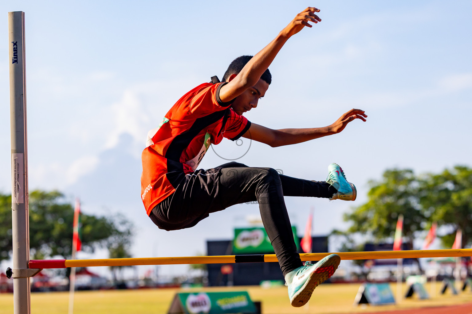 Day 3 of Inter-school Athletics Championship 2025 held in Ekuveni Synthetic Track, Male', Maldives on Wednesday, 08th October 2025. Photos by: Nausham Waheed / Images.mv