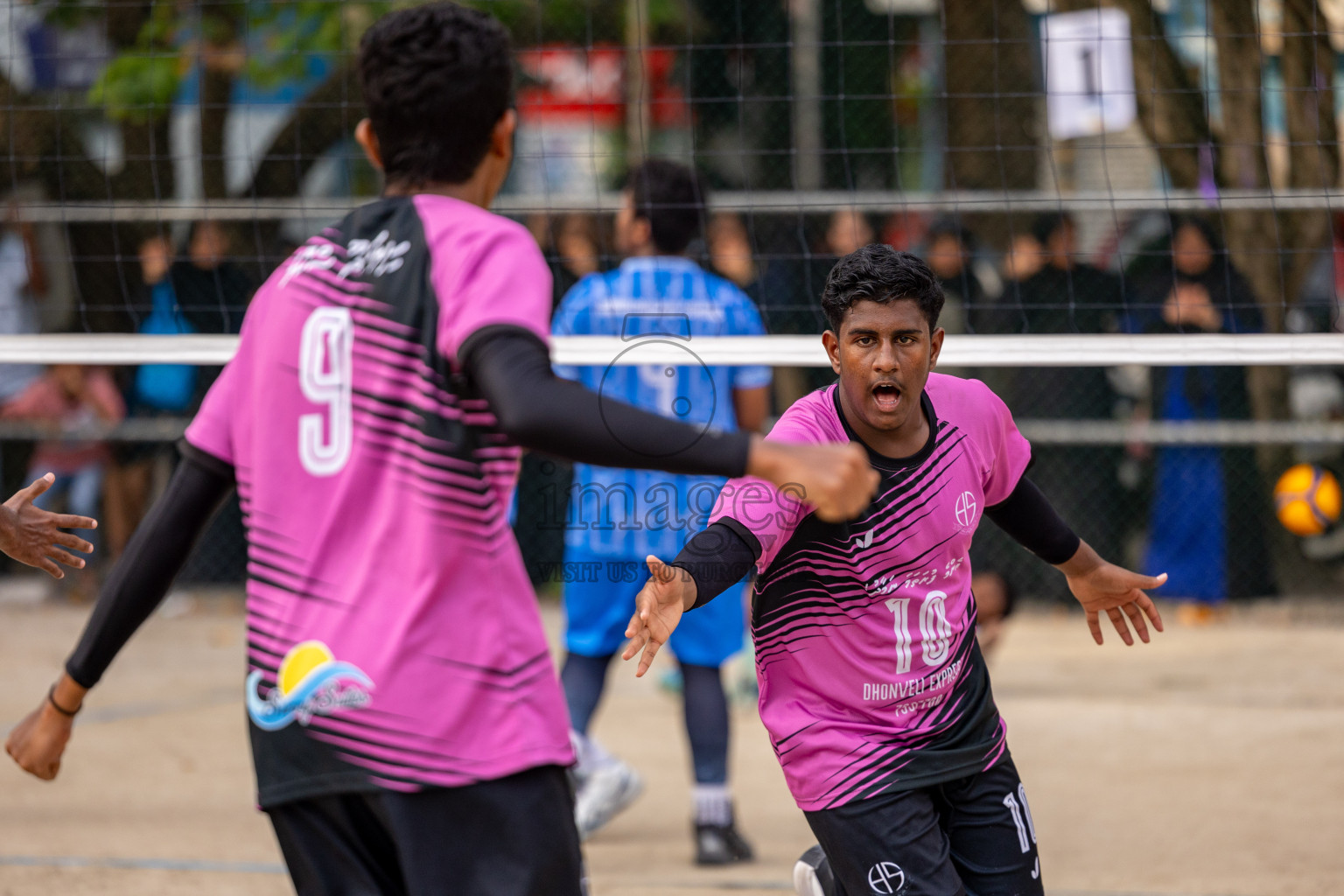 Day 11 of Interschool Volleyball Tournament 2024 was held in Ekuveni Volleyball Court at Male', Maldives on Monday, 2nd December 2024.
Photos: Ismail Thoriq / images.mv