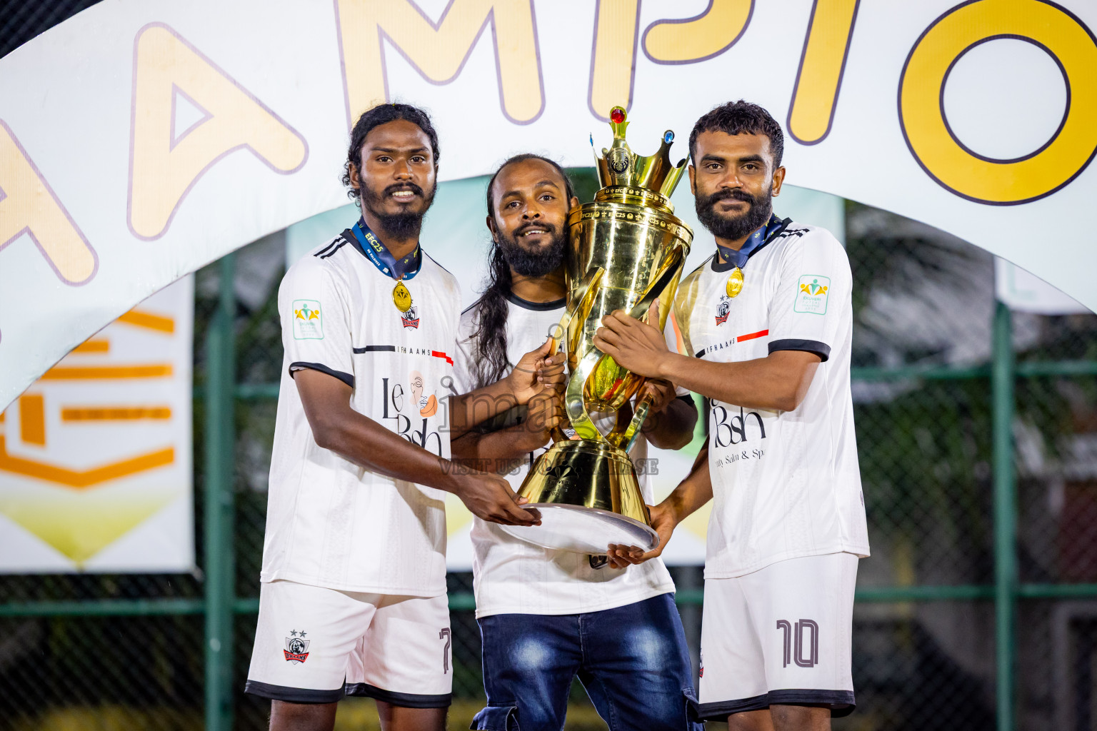 Ifhaams vs Dee Cee Jay SC in Final of Laamehi Dhiggaru Ekuveri Futsal Challenge 2025 was held on Tuesday, 29th July 2025, at Dhiggaru Futsal Ground, Dhiggaru, Maldives Photos: Nausham Waheed  / images.mv
