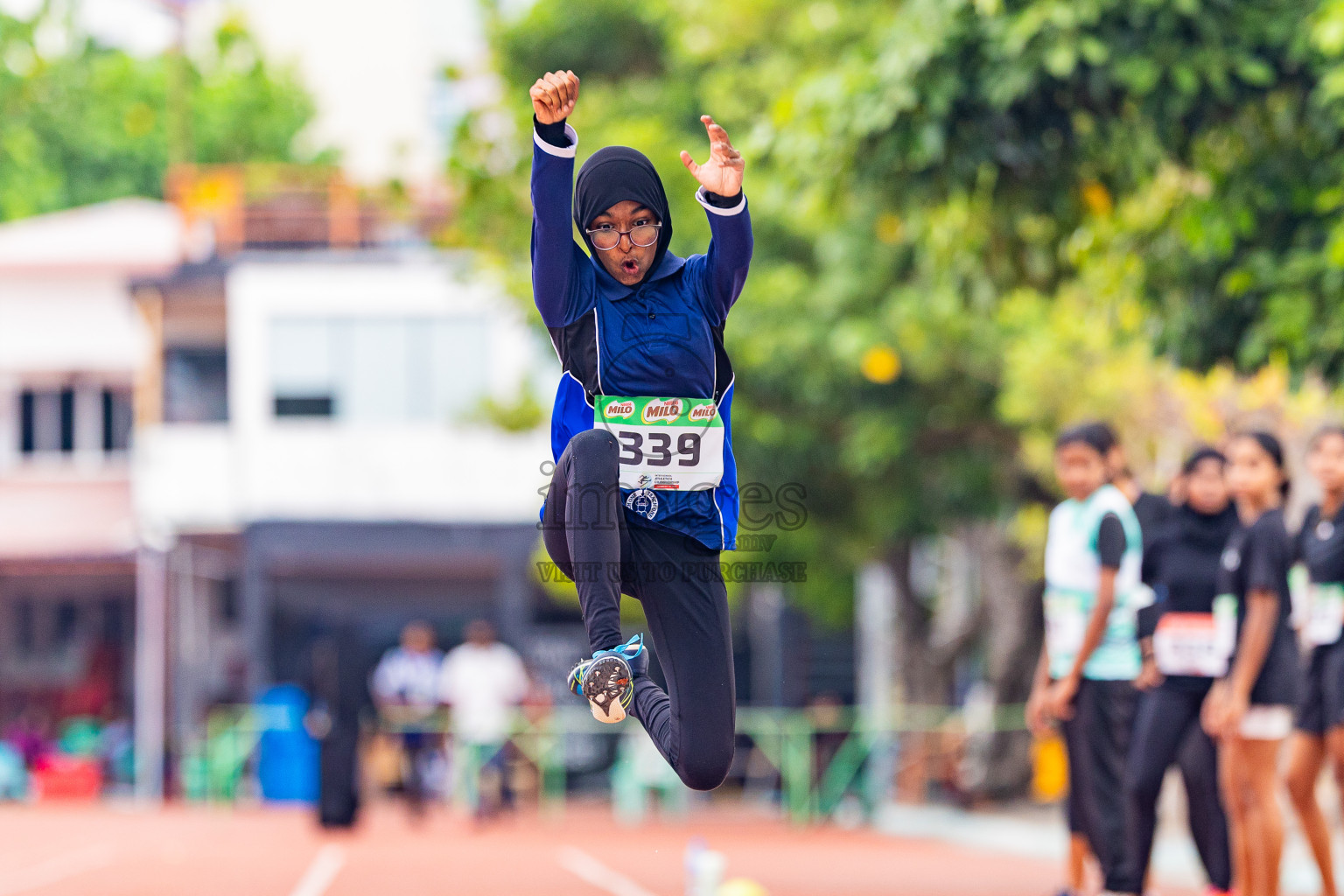 Day 4 of Inter-school Athletics Championship 2025 held in Ekuveni Synthetic Track, Male', Maldives on Thursday, 09th October 2025. Photos by: Areef Adam / Images.mv