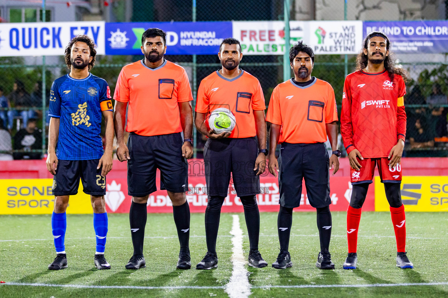 M Dhiggaru VS M Muli in Day 25 of Golden Futsal Challenge 2024 was held on Thursday , 8th February 2024 in Hulhumale', Maldives Photos: Nausham Waheed / images.mv