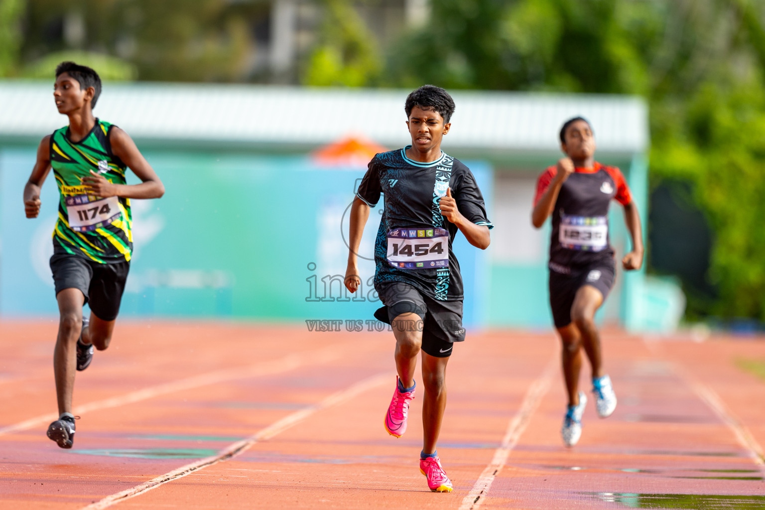 Day 2 of MWSC Interschool Athletics Championships 2024 held in Hulhumale Running Track, Hulhumale, Maldives on Sunday, 10th November 2024.
Photos by: Ismail Thoriq / Images.mv