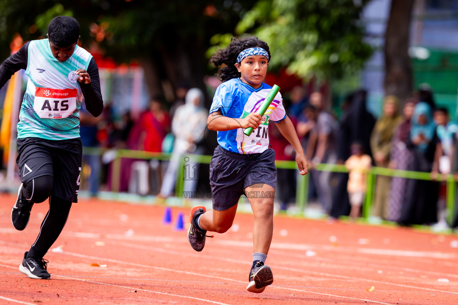 Day 6 of Inter-school Athletics Championship 2025 held in Ekuveni Synthetic Track, Male', Maldives on Sunday, 12th October 2025. Photos by: Nausham Waheed / Images.mv