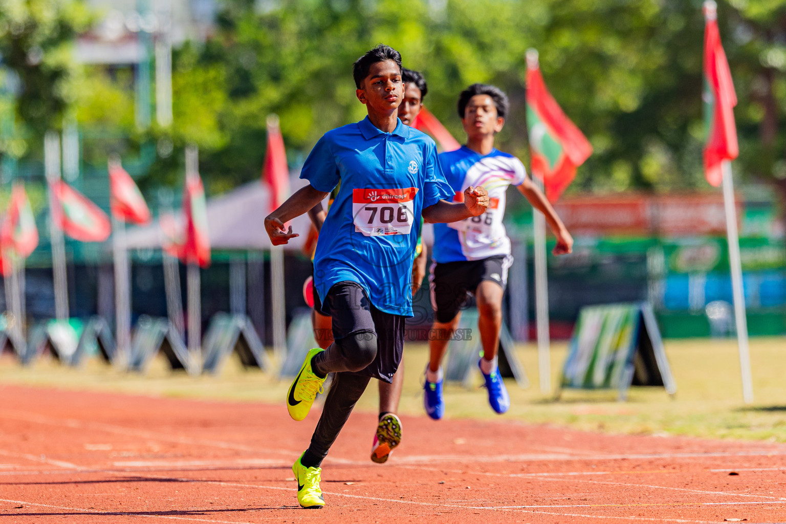 Day 1 of Inter-school Athletics Championship 2025 held in Ekuveni Synthetic Track, Male', Maldives on Monday, 06th October 2025. Photos by: Areef Adam  / Images.mv