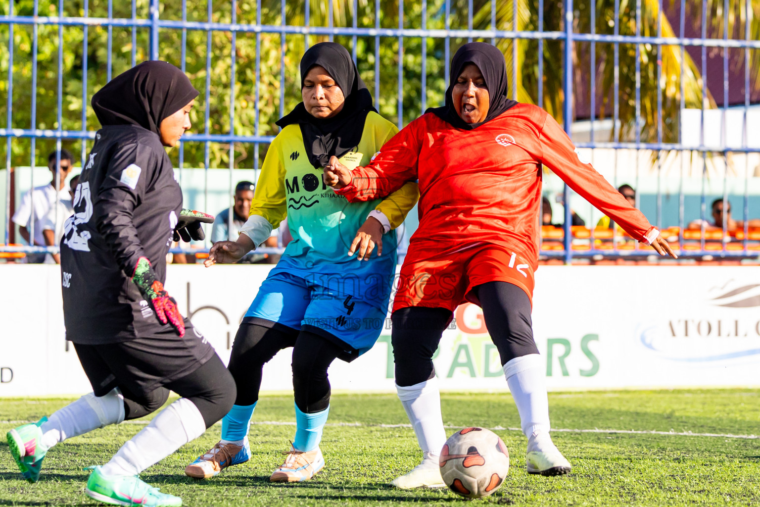Eydhafushi vs Kihaadhoo in Day 4 of Better in Baa Futsal Fiesta 2025 Woman's division held in B. Eydhafushi, Maldives on Saturday, 8th November 2025. Photos: Nausham Waheed / images.mv