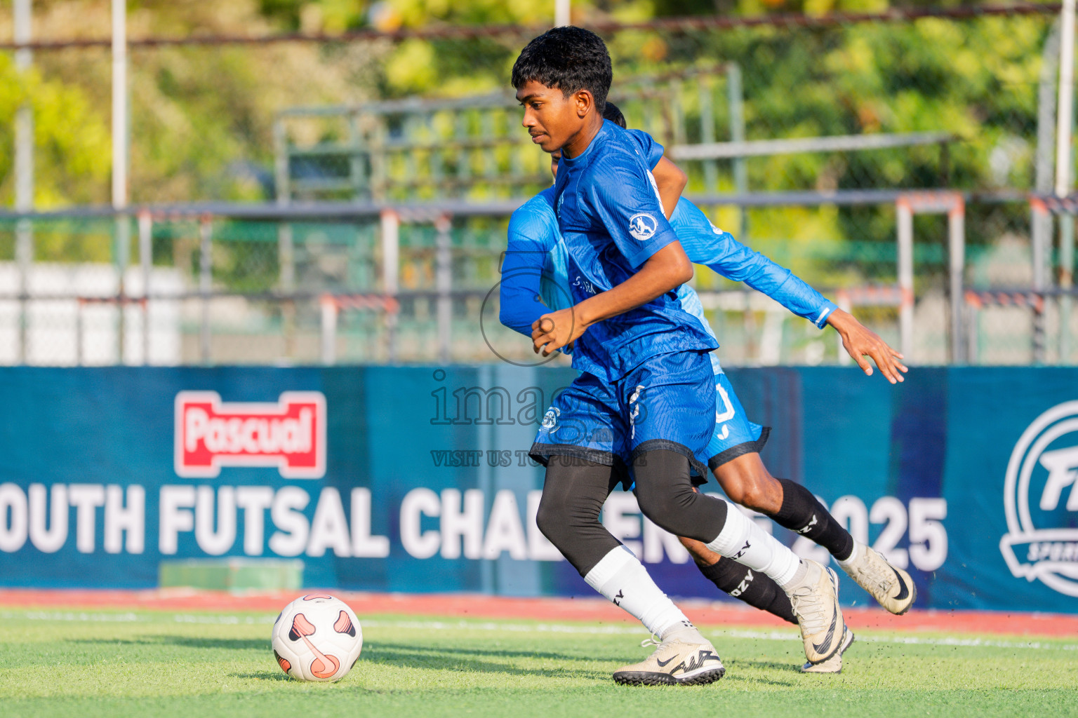 Foemathi VS Foemathi JR in Day 1 - Fonadhoo Youth Futsal Challenge 2025 was held in Fonadhoo Futsal Court, L. Fonadhoo, Maldives on Sunday, 26th October 2025

Photos: Arif Rasheed / images.mv