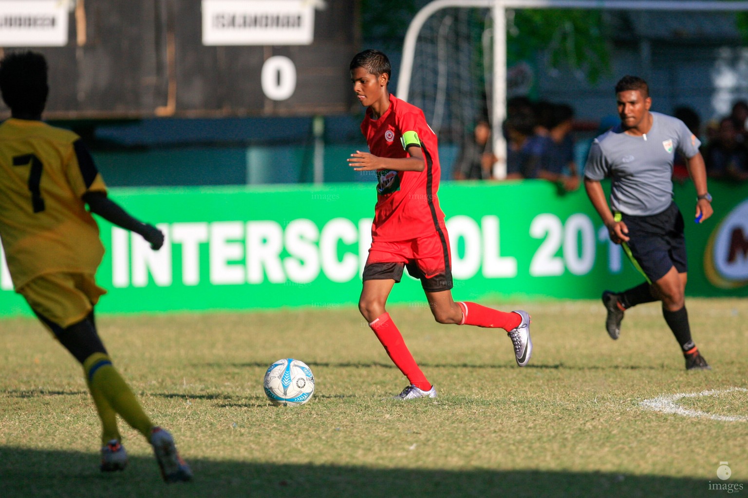 Iskandhar School vs Imaaduddeen School in the Interschool Football Under 16 tournament in Male', Maldives, Wednesday, March. 30, 2016.(Images.mv Photo/ Hussain Sinan).