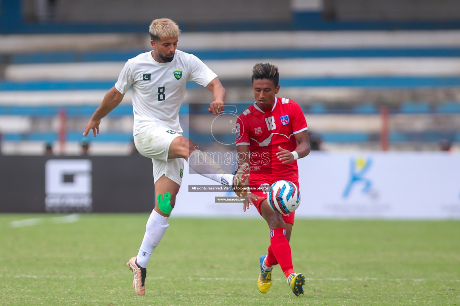 Nepal vs Pakistan in SAFF Championship 2023 held in Sree Kanteerava Stadium, Bengaluru, India, on Tuesday, 27th June 2023. Photos: Nausham Waheed, Hassan Simah / images.mv