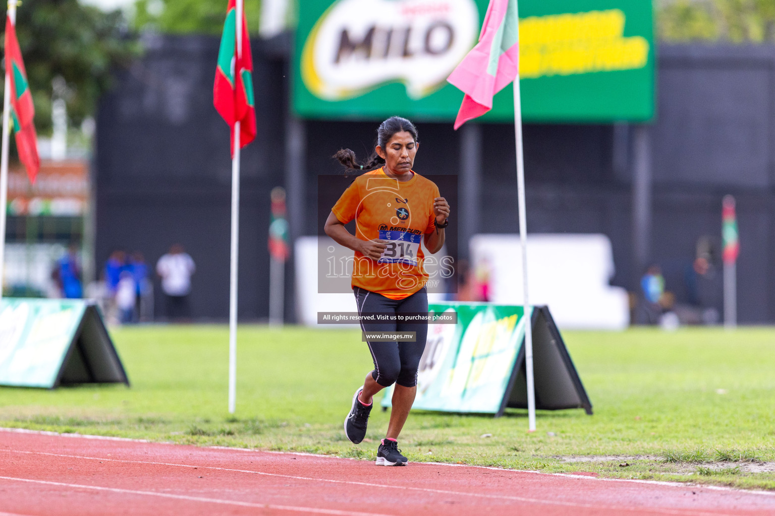 Day 2 of National Athletics Championship 2023 was held in Ekuveni Track at Male', Maldives on Friday, 24th November 2023. Photos: Nausham Waheed / images.mv