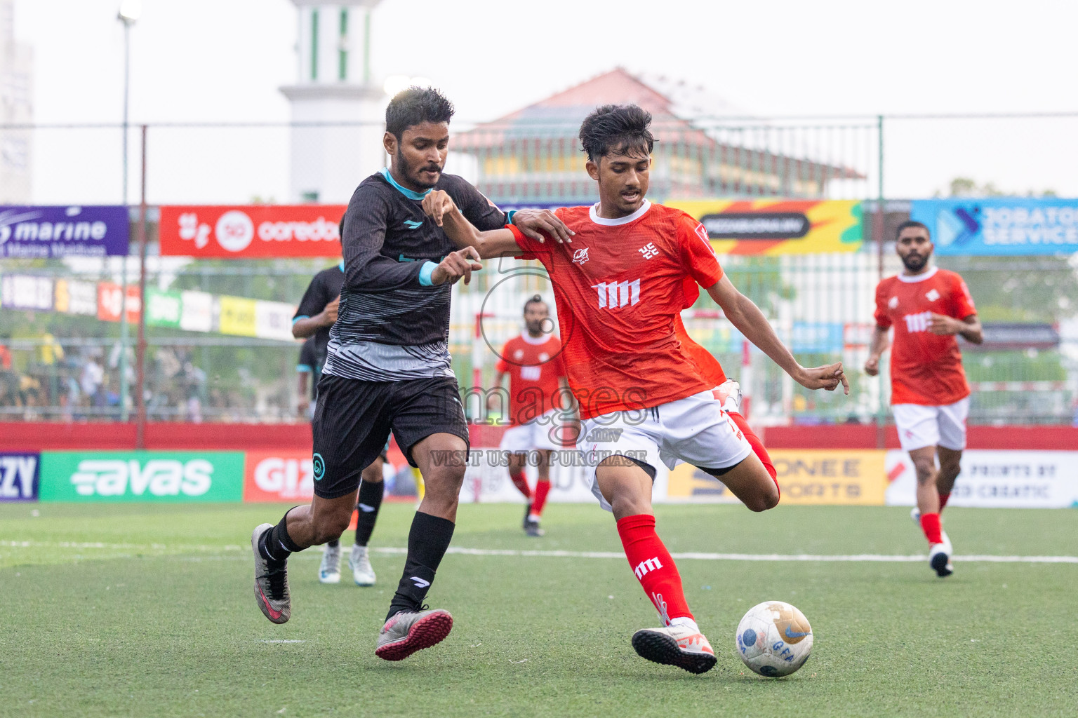 K Kaashidhoo vs K Thulusdhoo in Day 15 of Golden Futsal Challenge 2025 was held on Sunday, 19th January 2025, in Hulhumale', Maldives. Photos: Mohamed Mahfooz Moosa / images.mv