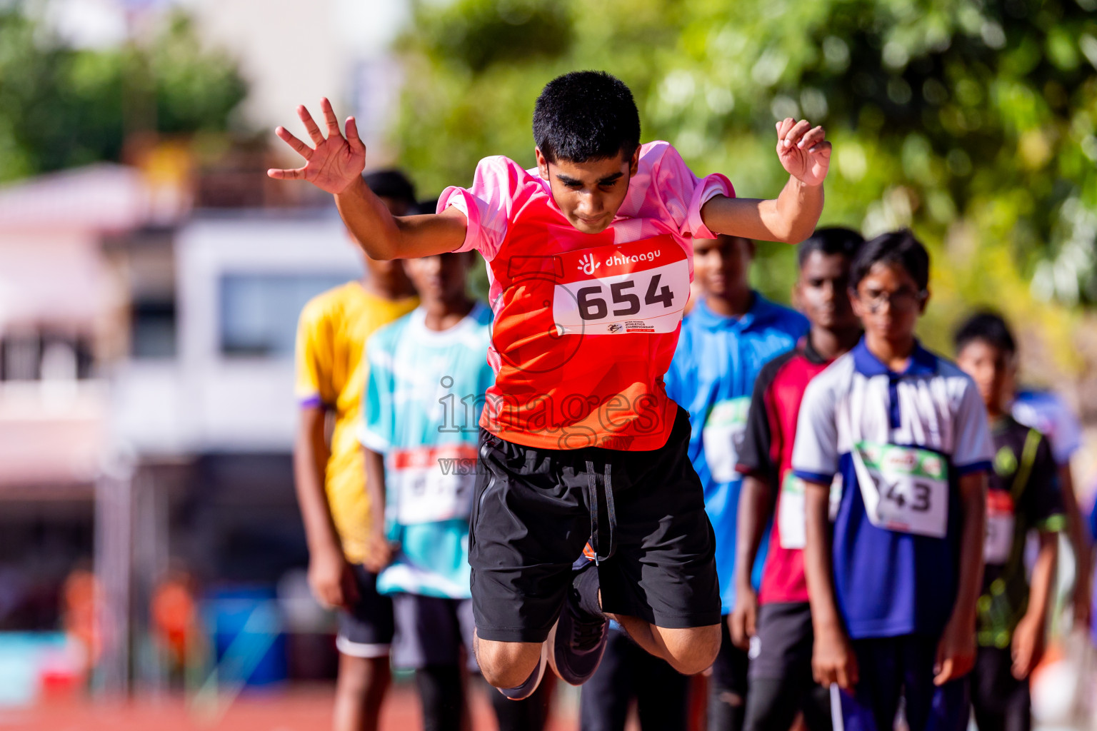 Day 1 of Inter-school Athletics Championship 2025 held in Ekuveni Synthetic Track, Male', Maldives on Monday, 06th October 2025. Photos by: Nausham Waheed / Images.mv