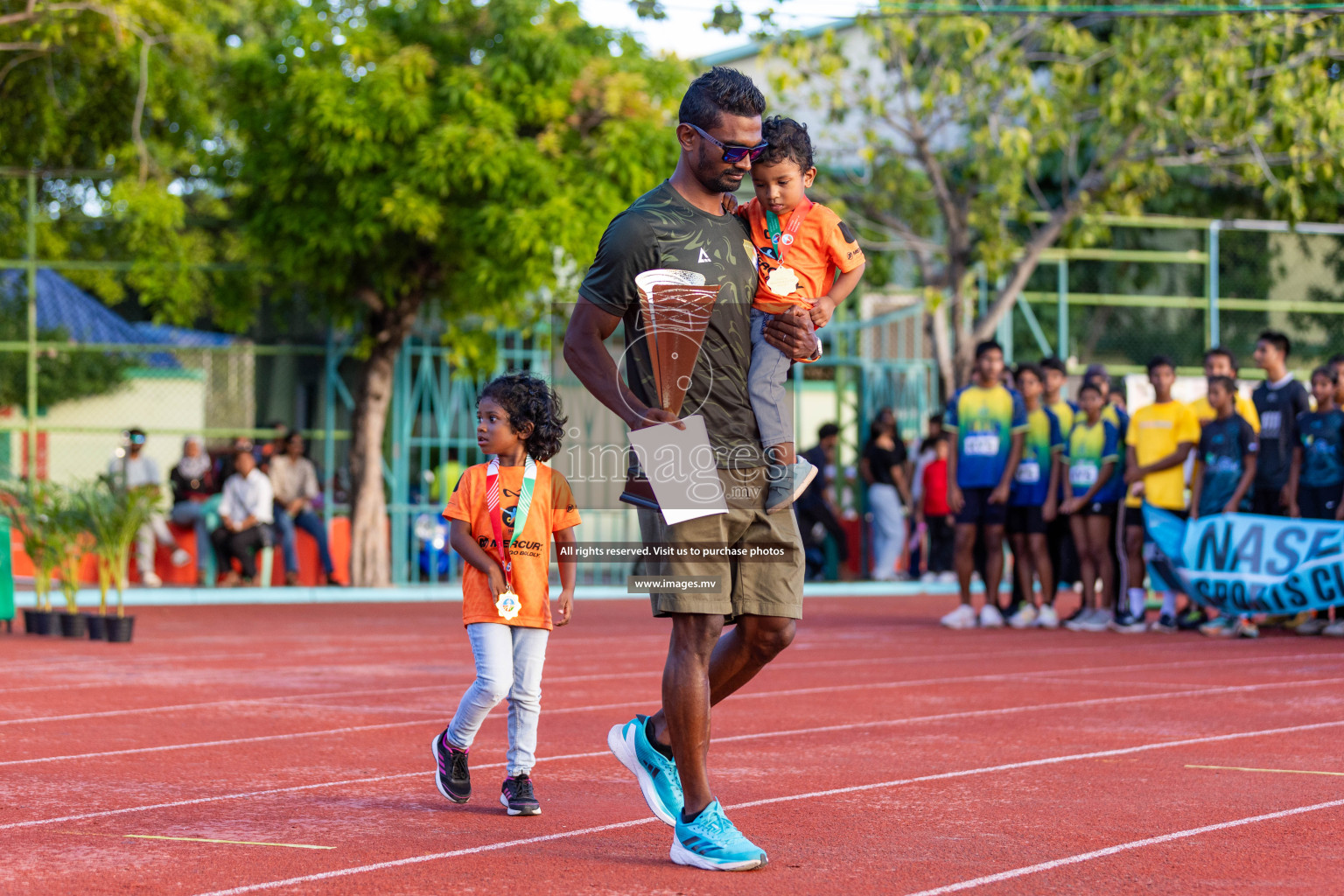 Day 3 of National Athletics Championship 2023 was held in Ekuveni Track at Male', Maldives on Saturday, 25th November 2023. Photos: Nausham Waheed / images.mv