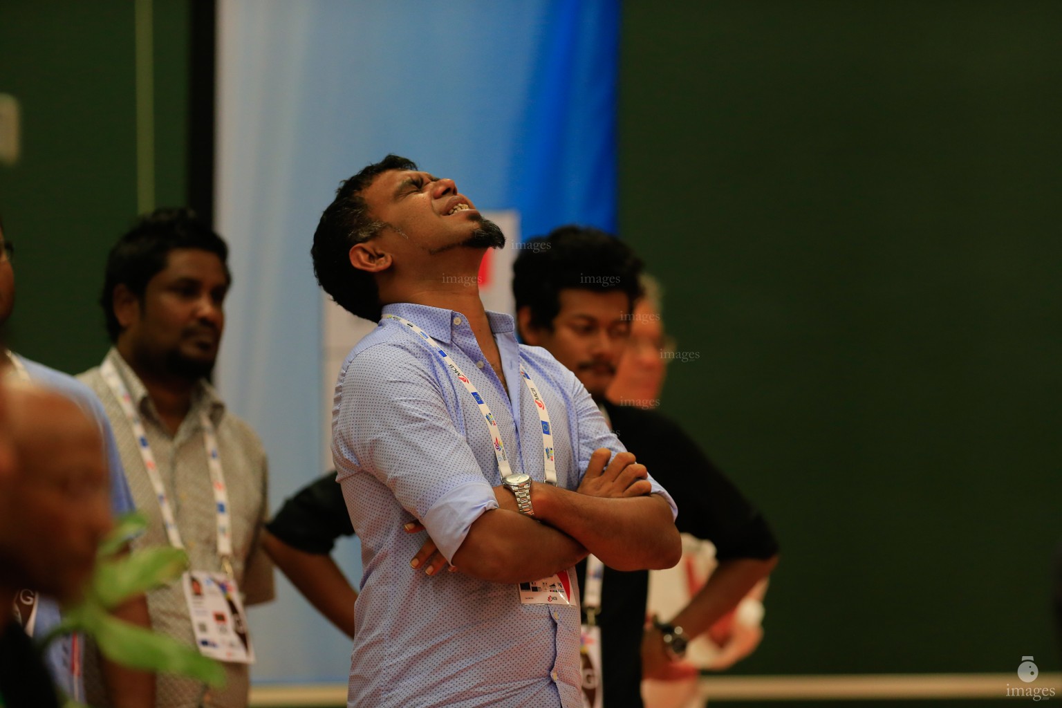 Maldives Olympic Committee General Secretary Marzooq reacts after Mueena Mohamed (unseen) loses a point in the semifinals in Indian Ocean Island Games, La Reunion, Friday, August. 7, 2015.  (Images.mv Photo/ Hussain Sinan).