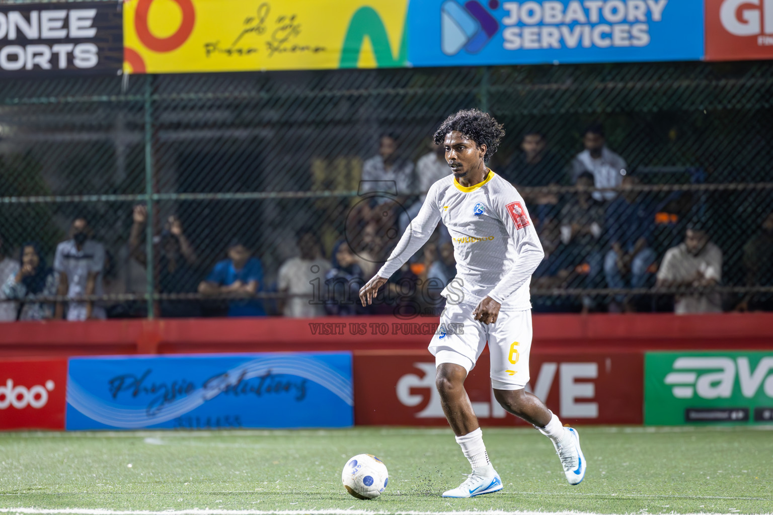 V Fulidhoo vs V Keyodhoo in Day 15 of Golden Futsal Challenge 2025 was held on Sunday, 19th January 2025, in Hulhumale', Maldives. Photos: Ismail Thoriq / images.mv