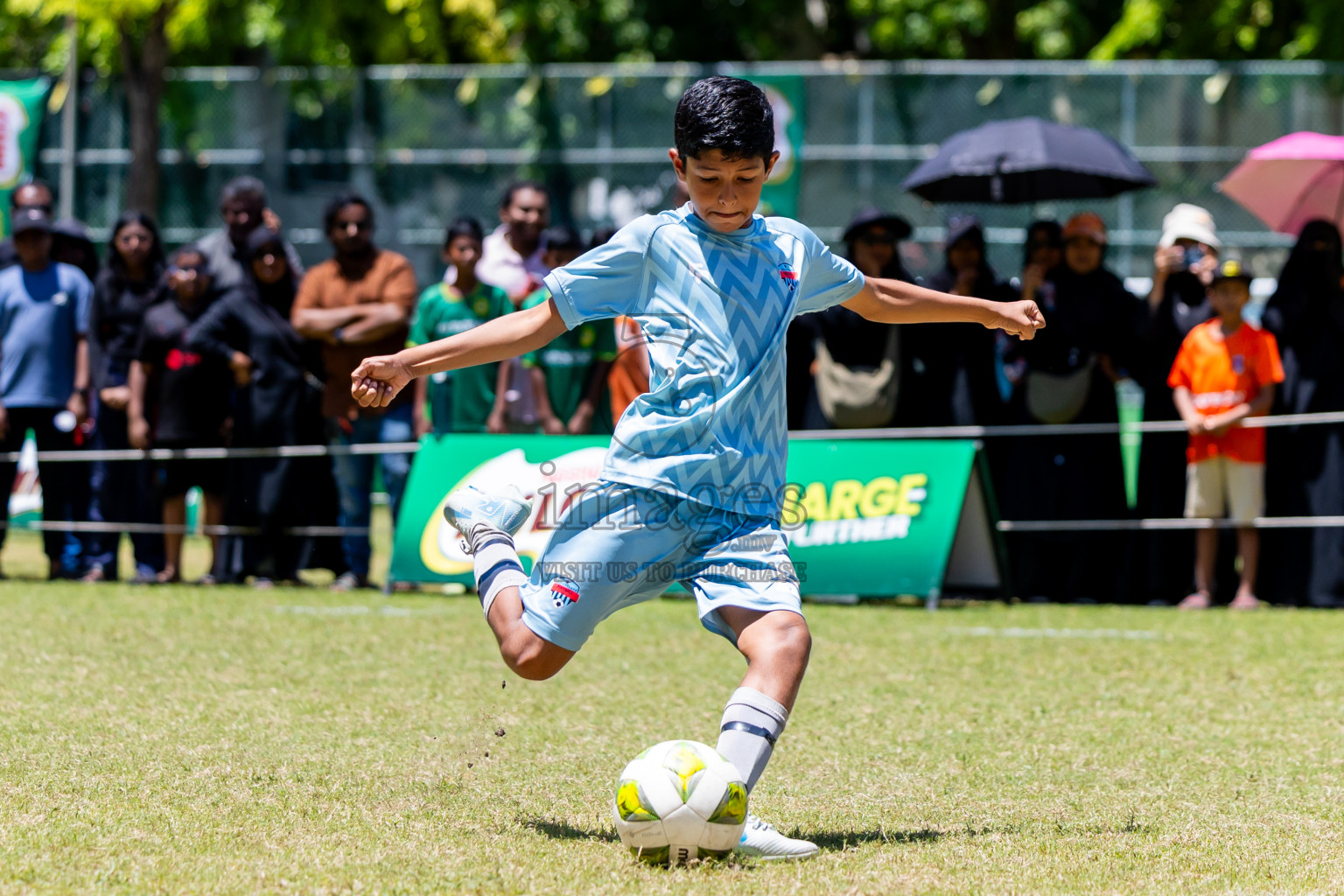 Day 3 of MILO Academy Championship 2025 (U-12) was held at Henveiru Stadium in Male', Maldives on Saturday, 3rd May 2025. Photos: Nausham Waheed / images.mv