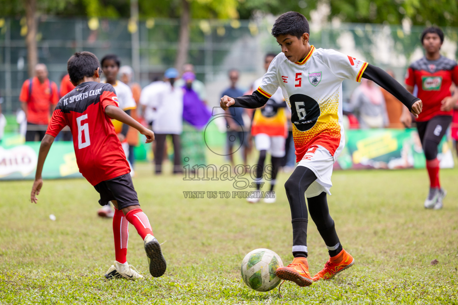 Day 2 of MILO Academy Championship 2024 - U12 was held at Henveiru Grounds in Male', Maldives on Friday, 5th July 2024.
Photos: Ismail Thoriq / images.mv