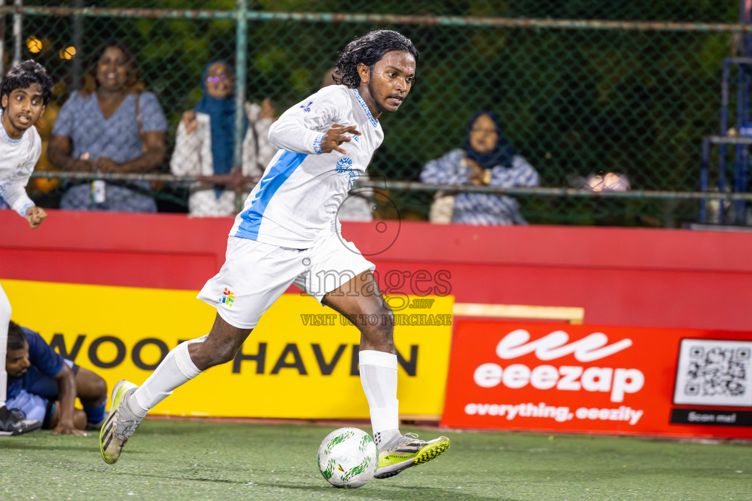 Hulhumale Hospital vs BCC in Day 7 of Office League 2025 was held on Tuesday, 22nd April 2025 in Hulhumale', Maldives. Photos: Ismail Thoriq / images.mv