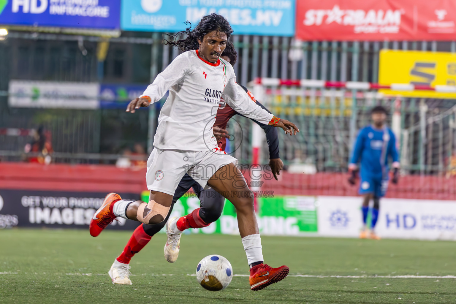 Th Omadhoo vs L Isdhoo on Day 37 of Golden Futsal Challenge 2024 was held on Thursday, 22nd February 2024, in Hulhumale', Maldives
Photos: Ismail Thoriq / images.mv