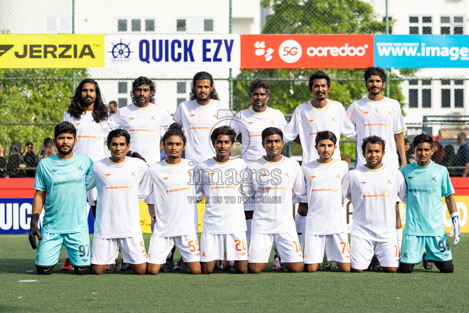 B Eydhafushi vs B Thulhaadhoo in Day 13 of Golden Futsal Challenge 2025 was held on Friday, 17th January 2025, in Hulhumale', Maldives 
Photos: Hassan Simah / images.mv