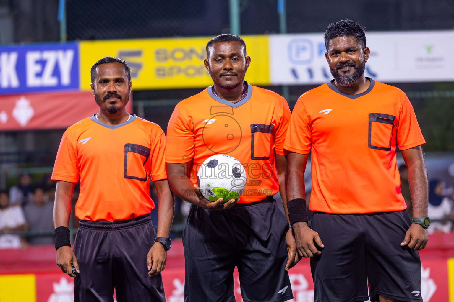 M Dhiggaru vs M Kolhufushi in Day 22 of Golden Futsal Challenge 2024 was held on Monday , 5th February 2024 in Hulhumale', Maldives
Photos: Ismail Thoriq / images.mv