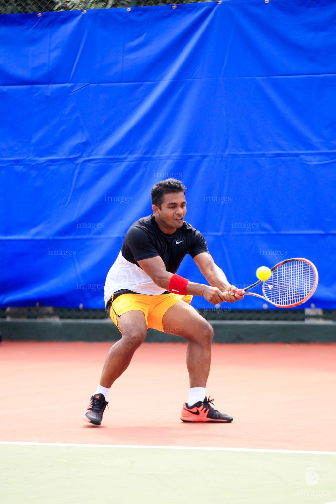 Maldives tennis player Farish plays against Sri Lanka no 2  in the quarterfinals in the South Asian Games in Guwahati, India, Tuesday, February. 09, 2016.   (Images.mv Photo/ Hussain Sinan).