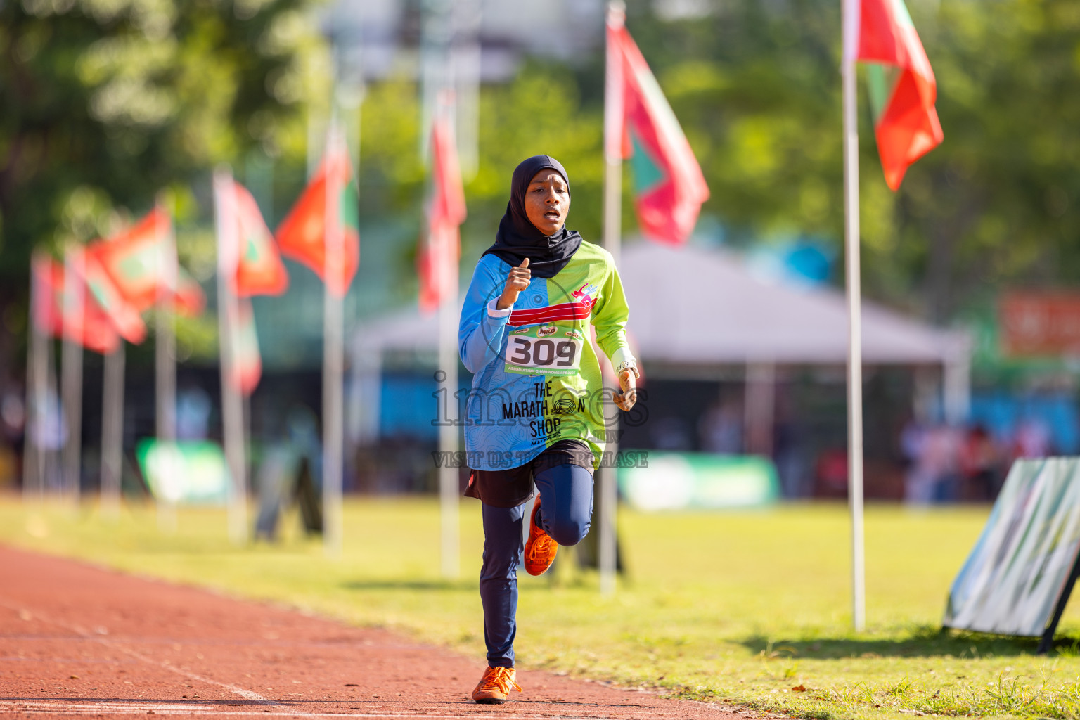 Day 1 of 12th Milo Association Championships was held in Ekuveni Track at Male', Maldives on Thursday, 24th April 2025.
Photos: Ismail Thoriq / images.mv