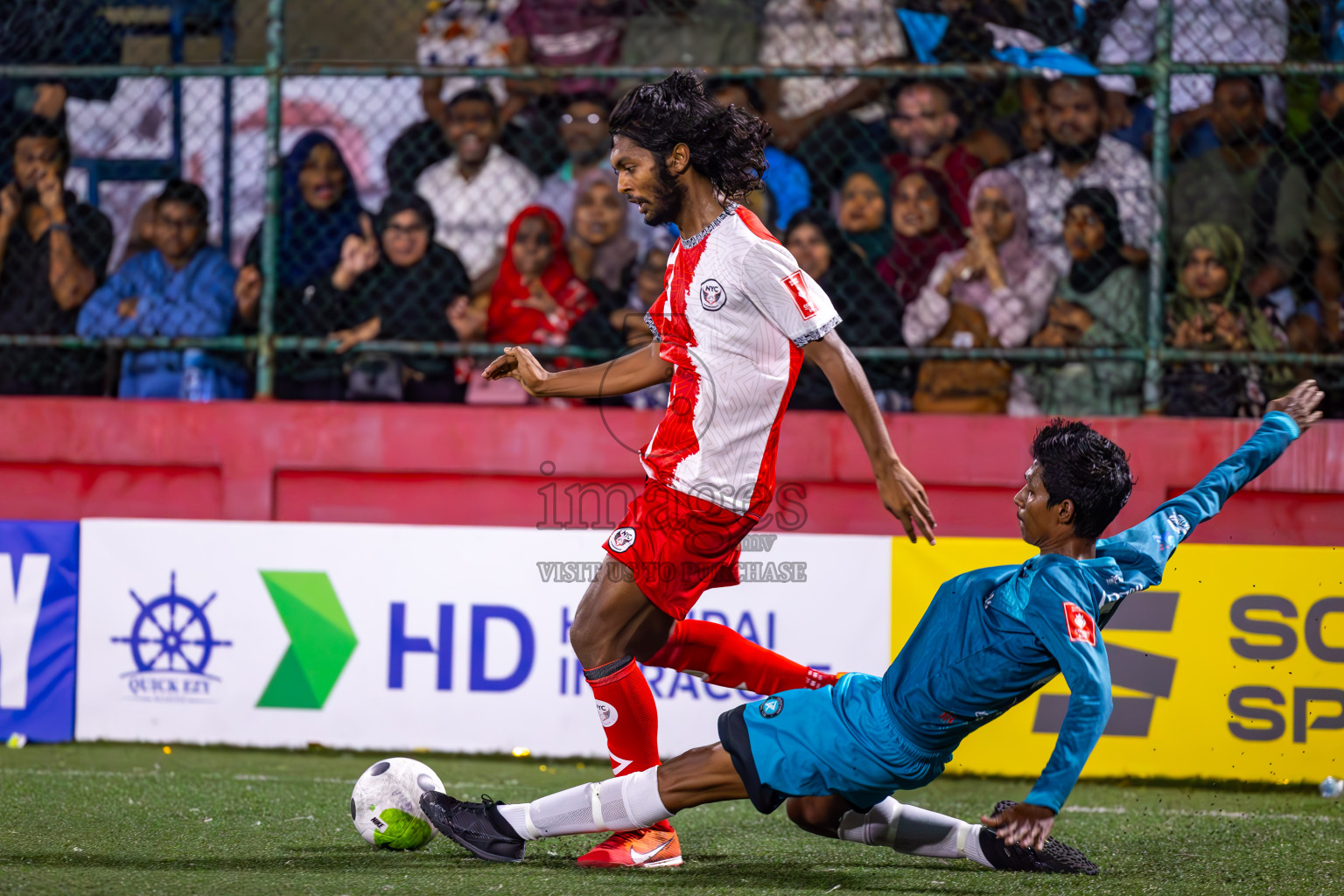 M Naalaafushi VS M Kolhufushi in Day 25 of Golden Futsal Challenge 2024 was held on Thursday , 8th February 2024 in Hulhumale', Maldives
Photos: Ismail Thoriq / images.mv