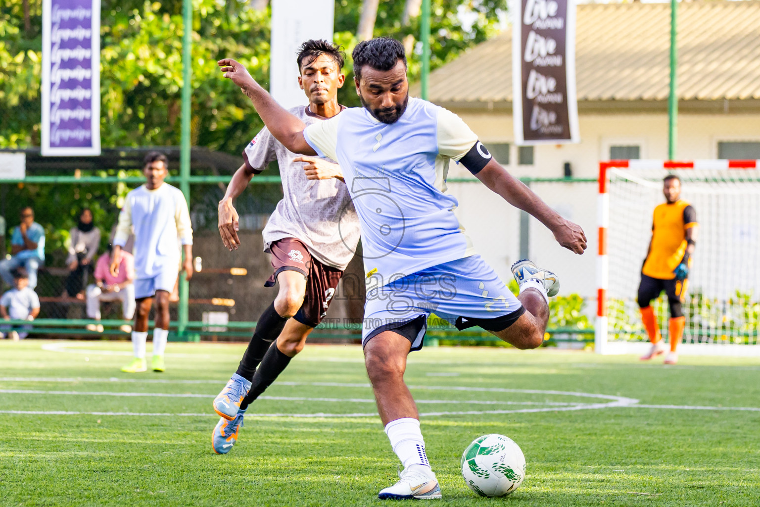Vakkaru vs Amilla in Day 4 of Resort League 2025 (Baa Zone) was held on Sunday, 13th July 2025 in Avani+ Fares Maldives Resort, Baa Atoll, Maldives. Photos: Nausham Waheed / images.mv