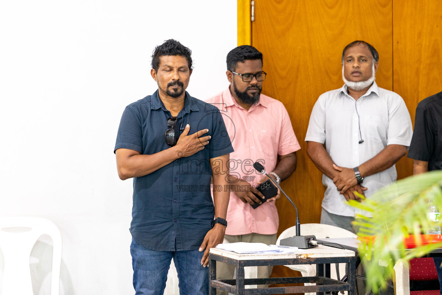 Closing Ceremony of BML 21st Interschool Swimming Competition 2025 .was held in Hulhumale' Swimming Pool, Hulhumale', Maldives on Saturday, 18th October 2025. 
Photos: Hassan Simah / images.mv