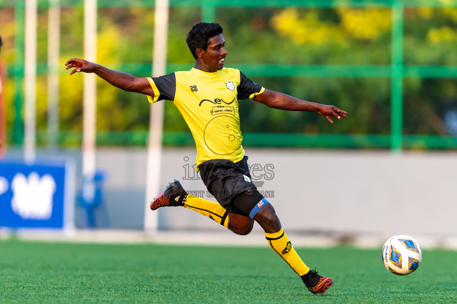 Baburu SC vs Kanmathi Juniors from Manadhoo Council Cup 2024 in N Manadhoo Maldives on Friday, 23rd February 2023. Photos: Nausham Waheed / images.mv