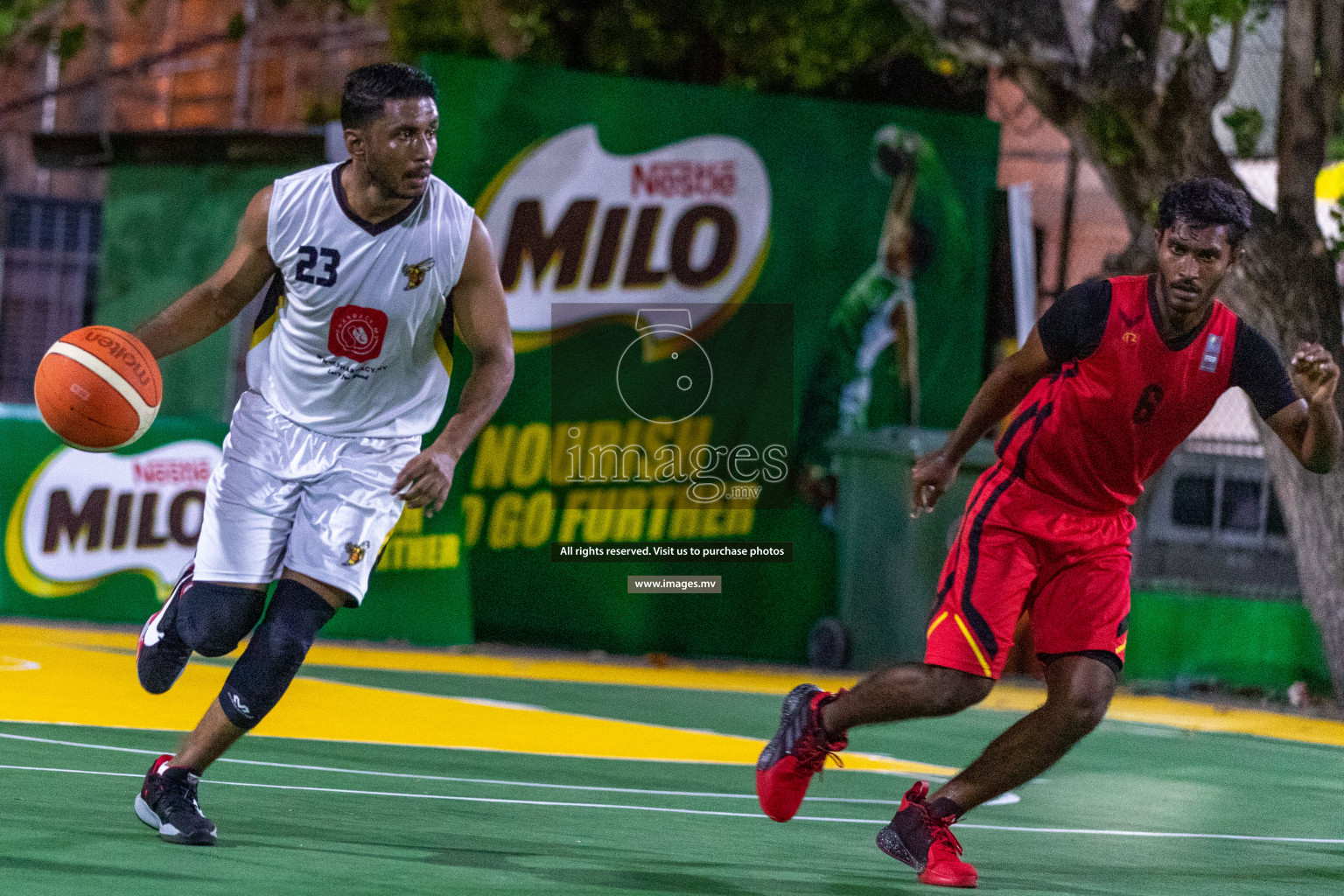 Finals of Weekend League 2021 was held on Monday, 6th December 2021, at Ekuveni Outdoor Basketball court Photos: Ismail Thoriq / images.mv