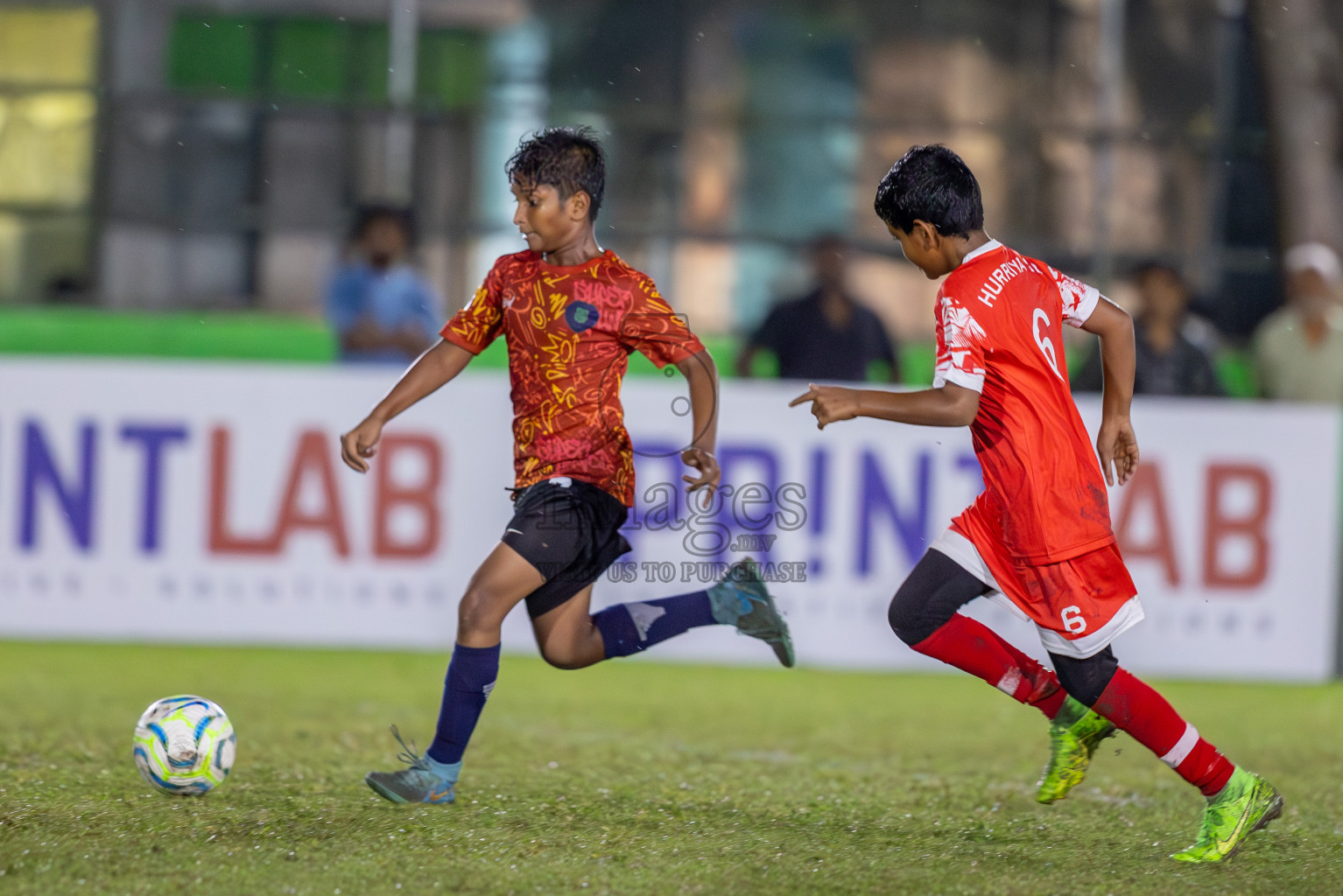 SUS vs Huriyya (U12) in Dhivehi Youth League 2024 - Day 2. Matches held at Henveiru Stadium on 22nd November 2024 , Friday. Photos: Shuu Abdul Sattar/ Images.mv